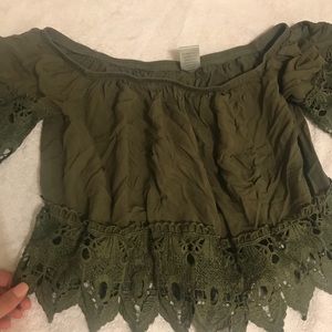 Off shoulder crop top